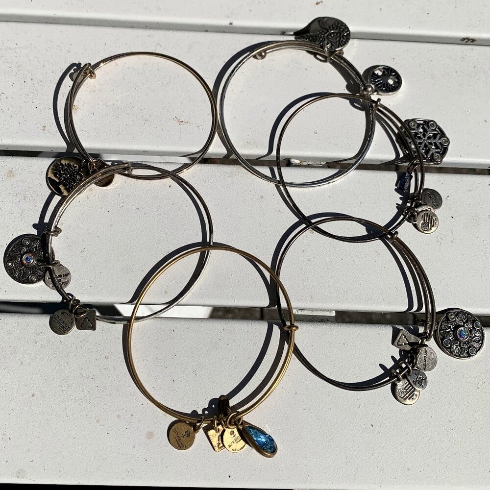 FIRM PRICE 6pc Bangle Assorted Bracelets - Picture 1 of 16